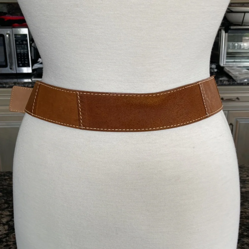 STREETS AHEAD WOMEN TAN LEATHER AND SURDE STITCHED DOUBLE PRONG BELT SIZE M